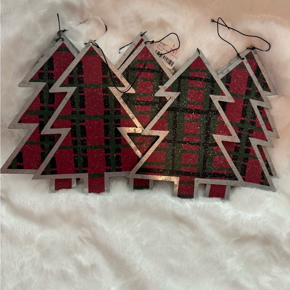 Sullivan’s Set of 7 Plaid Christmas Tree Ornaments - Red and Green